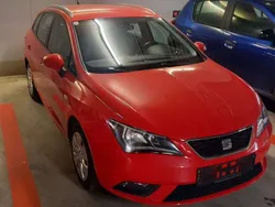 Rot Gebraucht 2015 Seat Ibiza ST Style Kombi | € 5.200