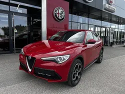 Rot Gebraucht 2019 Alfa Romeo Stelvio Super SUV | € 28.990 (Guter Preis)