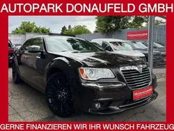 Braun Gebraucht 2011 Lancia Thema Platinum Limousine | € 10.899