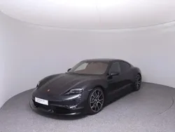 Schwarz metallic Gebraucht 2023 Porsche Taycan Turbo Limousine | € 116.900
