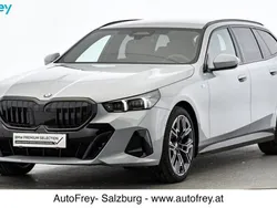 Gebraucht 2024 BMW 520 Comfort Edition Kombi | € 64.890 (Fairer Preis)