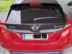 Rot Gebraucht 2019 Nissan Leaf Tekna Kleinwagen | € 14.000 (Fairer Preis)