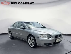 Grau Gebraucht 2005 Volvo S60 Limousine | € 20.500