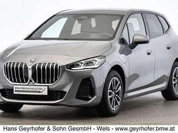 Grau Gebraucht 2024 BMW 225 Luxury Line Kombi | € 38.980 (Superpreis)