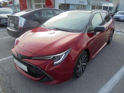 Rot Gebraucht 2021 Toyota Corolla Design Kombi | € 19.990 (Fairer Preis)