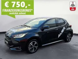 Schwarz Gebraucht 2024 Toyota Yaris Active Limousine | € 24.490 (Guter Preis)