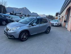 Grau Gebraucht 2015 Peugeot 2008 Allure SUV | € 9.900 (Fairer Preis)