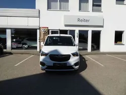 Weiß Gebraucht 2019 Opel Combo Van / Kleinbus | € 16.990