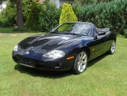 Schwarz Gebraucht 1999 Jaguar XKR Cabrio | € 18.500
