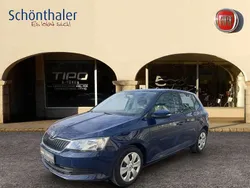 Blau Gebraucht 2016 Skoda Fabia Active Limousine | € 9.480 (Teuer)