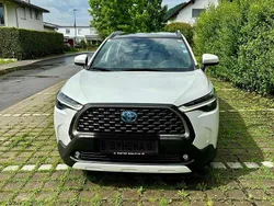 Weiß Gebraucht 2022 Toyota Corolla Cross Design SUV | € 30.500 (Guter Preis)