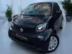 Schwarz Gebraucht 2017 Smart ForTwo Coupé Basis Coupé | € 8.499 (Superpreis)