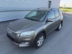 Braun Gebraucht 2011 Toyota RAV4 SUV | € 7.999 (Superpreis)