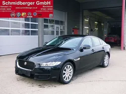 Schwarz Gebraucht 2017 Jaguar XE Pure Limousine | € 16.990 (Fairer Preis)
