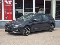 Grau Gebraucht 2022 Hyundai i30 Edition 30 Limousine | € 14.999 (Superpreis)
