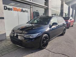 Schwarz metallicperleffektno Gebraucht 2022 VW Golf VIII Kombi | € 24.590 (Teuer)