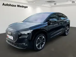 Schwarz metallicperleffektno Gebraucht 2023 Audi Q4 Sportback e-tron Ambiente SUV | € 44.990