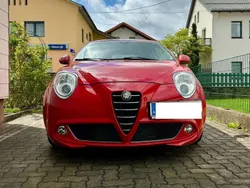 Rot Gebraucht 2009 Alfa Romeo MiTo Kleinwagen | € 4.000