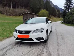 Weiß Gebraucht 2019 Seat Leon ST Reference Kombi | € 13.200 (Etwas zu teuer)