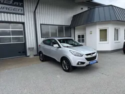 Grau Gebraucht 2015 Hyundai ix35 Premium SUV | € 10.990 (Guter Preis)