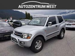 Silber Gebraucht 2000 Mitsubishi Pajero SUV | € 4.986