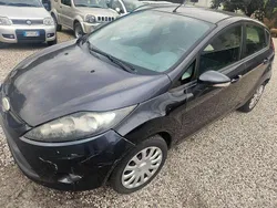 Blau Gebraucht 2010 Ford Fiesta Kleinwagen | € 1.700 (Guter Preis)