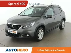 Grau Gebraucht 2019 Peugeot 2008 Signature Sky SUV | € 14.690 (Fairer Preis)