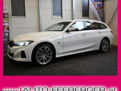 Weiß Gebraucht 2022 BMW 320 Shadowline Kombi | € 30.990 (Guter Preis)