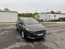 Grau Gebraucht 2016 Ford S-MAX Titanium Van / Kleinbus | € 19.000 (Fairer Preis)