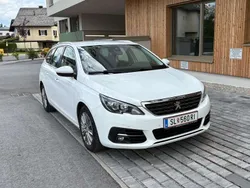 Weiß Gebraucht 2017 Peugeot 308 Allure Kombi | € 12.990 (Fairer Preis)