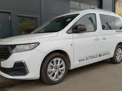Weiß Neu 2025 Ford Tourneo Connect Titanium Van / Kleinbus | € 36.990 (Guter Preis)