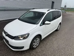 Weiß Gebraucht 2011 VW Touran Van / Kleinbus | € 7.500 (Fairer Preis)