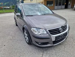 Grau Gebraucht 2007 VW Touran Highline Van / Kleinbus | € 3.950 (Fairer Preis)