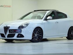 Weiß Gebraucht 2011 Alfa Romeo Giulietta Quadrifoglio Verde Kleinwagen | € 14.990 (Etwas zu teuer)