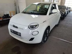Weiß Gebraucht 2023 Fiat 500e Icon Limousine | € 18.690 (Superpreis)