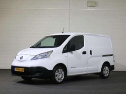 Weiß Gebraucht 2016 Nissan e-NV200 Van | € 10.830