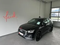 Schwarz normal Gebraucht 2021 Audi Q2 Basis SUV | € 27.990 (Fairer Preis)
