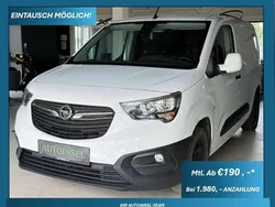 Weiß Gebraucht 2019 Opel Combo Van / Kleinbus | € 6.900