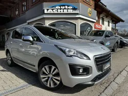 Silber Gebraucht 2015 Peugeot 3008 Style Limousine | € 8.850 (Fairer Preis)