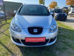 Grau Gebraucht 2007 Seat Altea XL Stylance Van / Kleinbus | € 6.299 (Teuer)