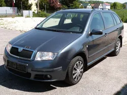 Grau Gebraucht 2006 Skoda Fabia Ambiente Kombi | € 2.200 (Etwas zu teuer)