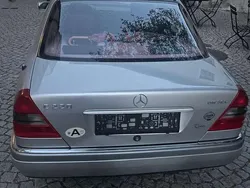 Silber Gebraucht 1995 Mercedes C200 Elegance Limousine | € 6.500