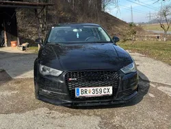Schwarz Gebraucht 2014 Audi A3 Sportback Ambiente Limousine | € 10.000 (Teuer)