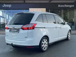 Weiß Gebraucht 2013 Ford C-MAX Trend Van / Kleinbus | € 9.990