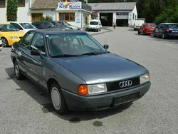Grau Gebraucht 1990 Audi 80 Limousine | € 4.700