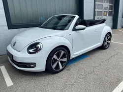 Weiss normal Gebraucht 2016 VW Beetle Design Cabrio | € 19.990 (Fairer Preis)