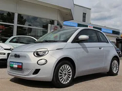 Blau Neu 2024 Fiat 500e Limousine | € 28.490 (Superpreis)