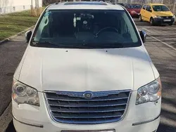 Weiß Gebraucht 2010 Chrysler Grand Voyager Van / Kleinbus | € 9.100