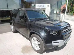 Schwarz Gebraucht 2024 Land Rover Defender SE SUV | € 87.900