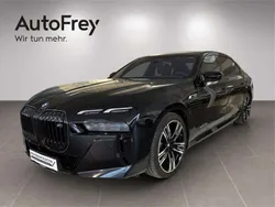 Saphirschwarz Gebraucht 2024 BMW i7 Executive Limousine | € 119.890 (Fairer Preis)